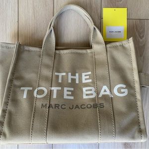 Marc Jacobs Medium Tote bag in beige